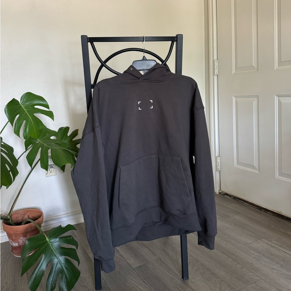 ASRV hoodie - size medium - NEW
